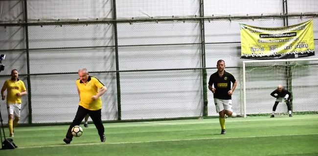 Meclis Başkanı Şentop basın mensuplarıyla maç yaptı